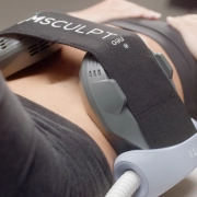 EM Sculpt Neo im Einsatz bei Dr. Ryssel in Mannheim